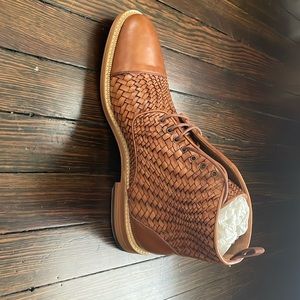 NIB Taft Boots